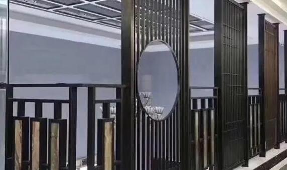 黑钛金屏风